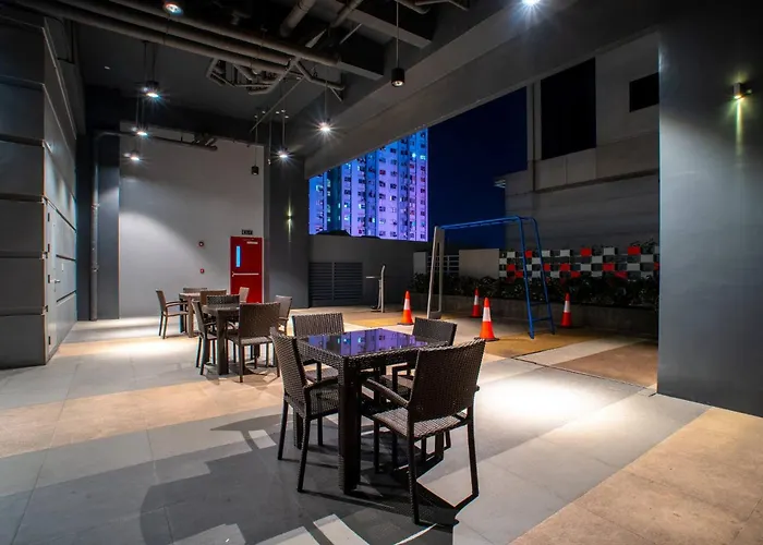 Homestay Fully Furnished :japandi Warm Retreat In Qc Manila